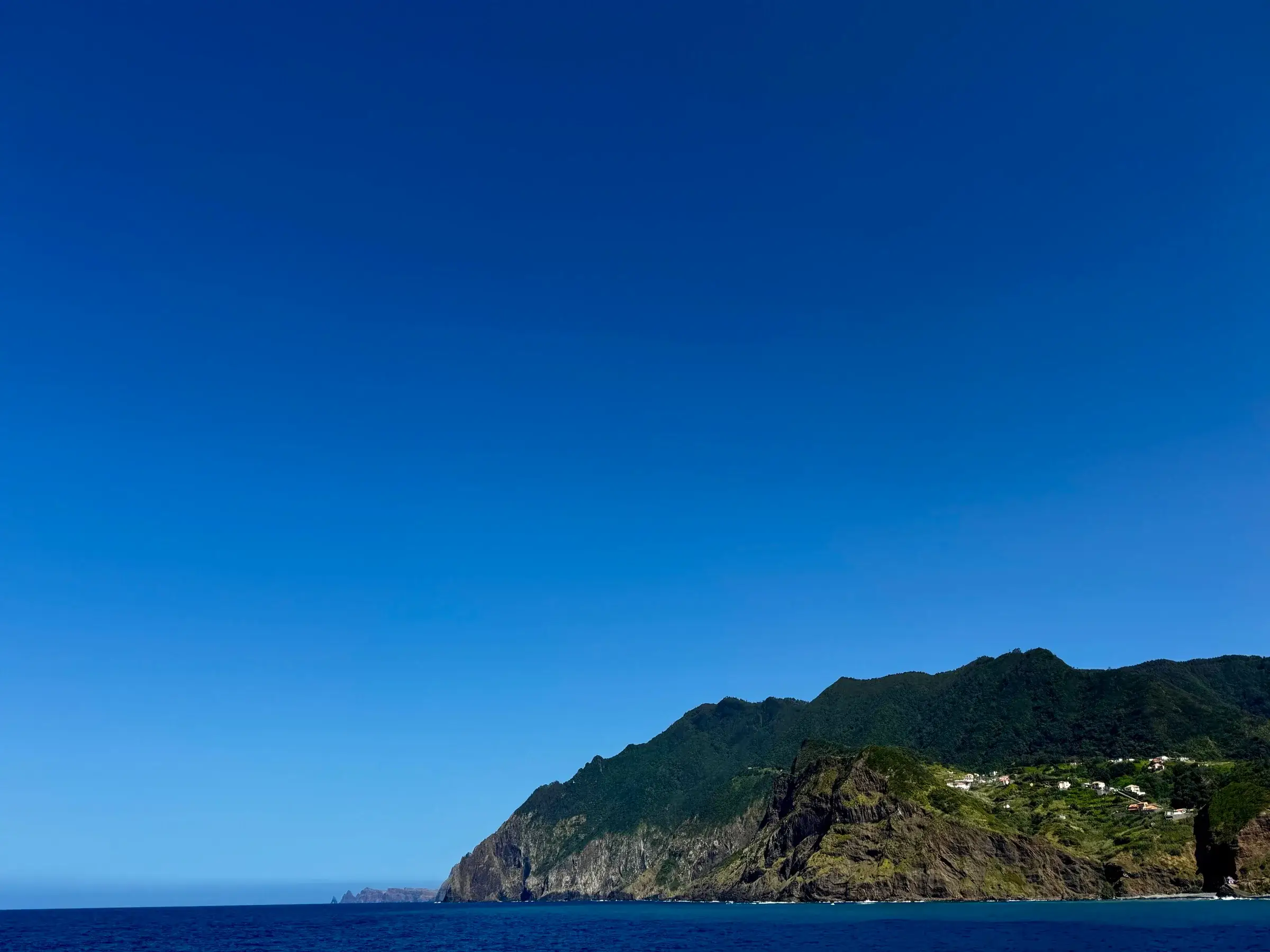 Dramatische Steilküste auf Madeira